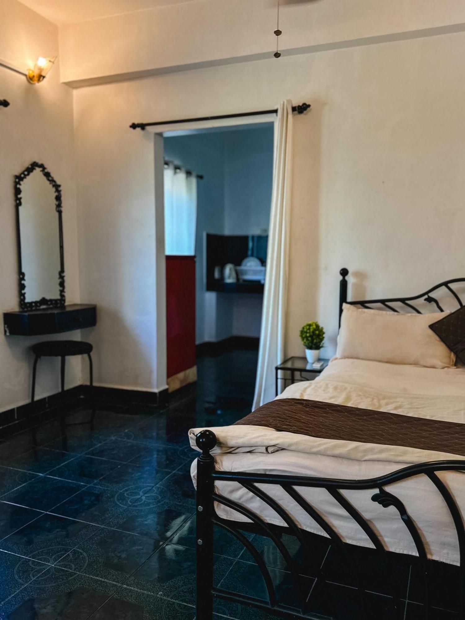 1Bhk Suites With Kitchen & Pool By Goaround Homes At ואגאטור מראה חיצוני תמונה