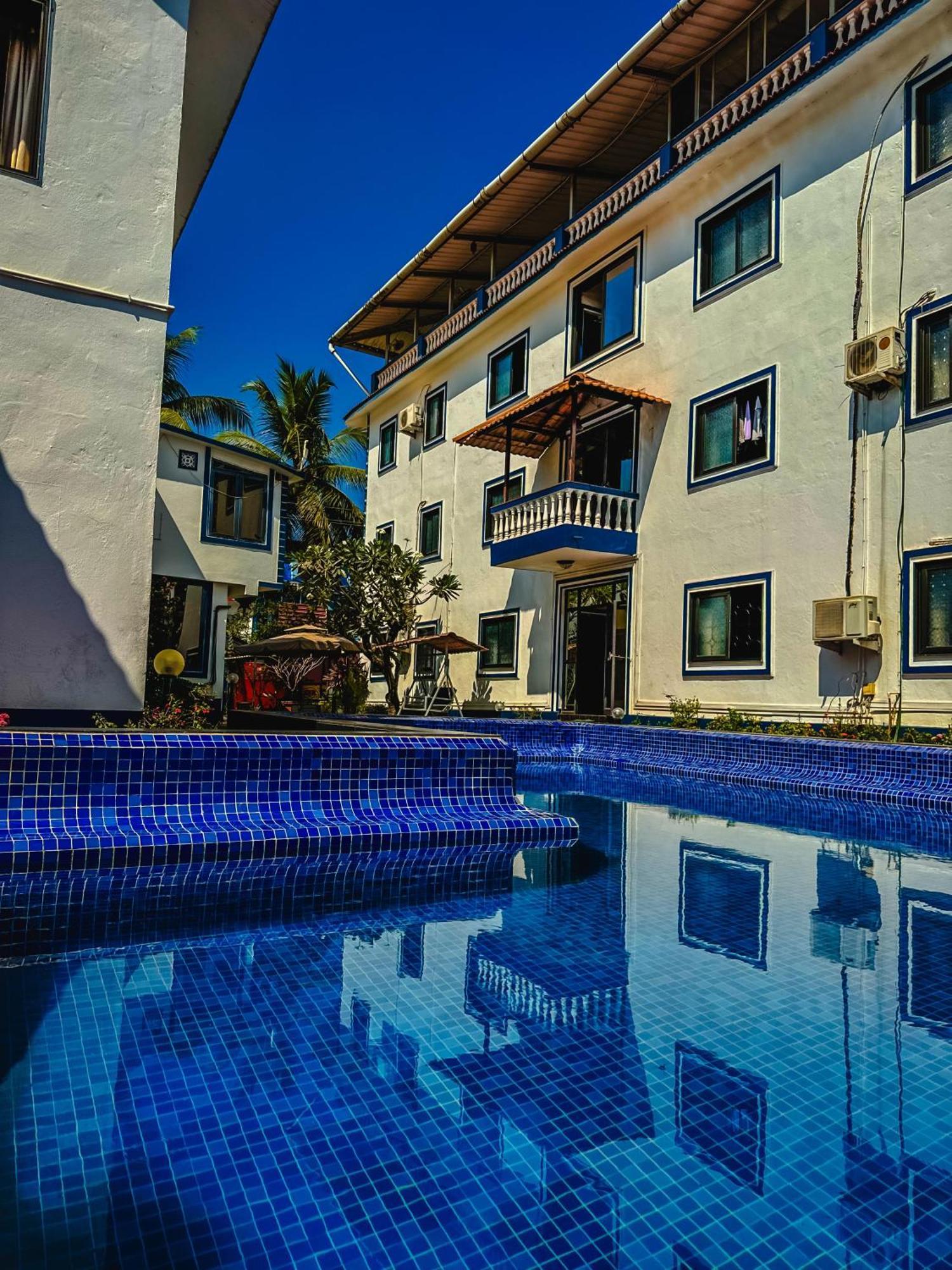 1Bhk Suites With Kitchen & Pool By Goaround Homes At ואגאטור מראה חיצוני תמונה